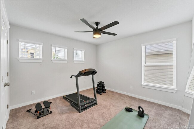 Building Photo - 4323 W Vasquez Cir