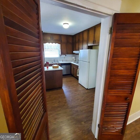 Building Photo - 7025 Rico Rd