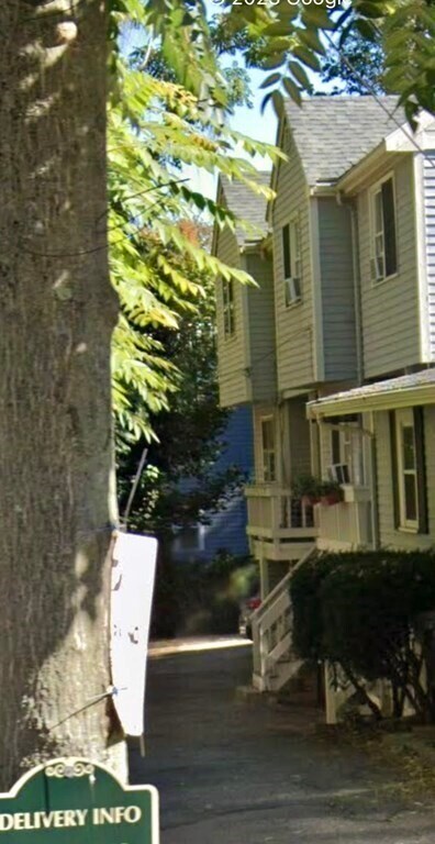 Building Photo - 246 Allston St