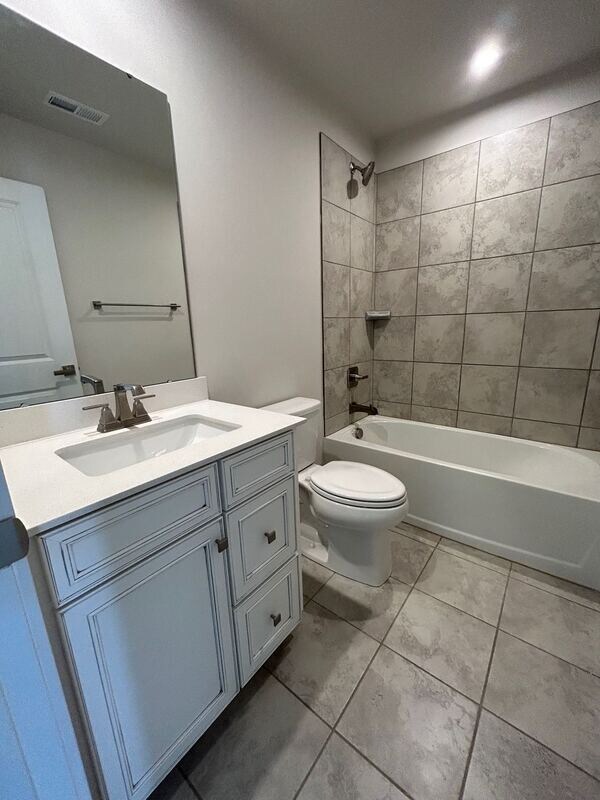 Building Photo - Room in Townhome on Broad River Ln