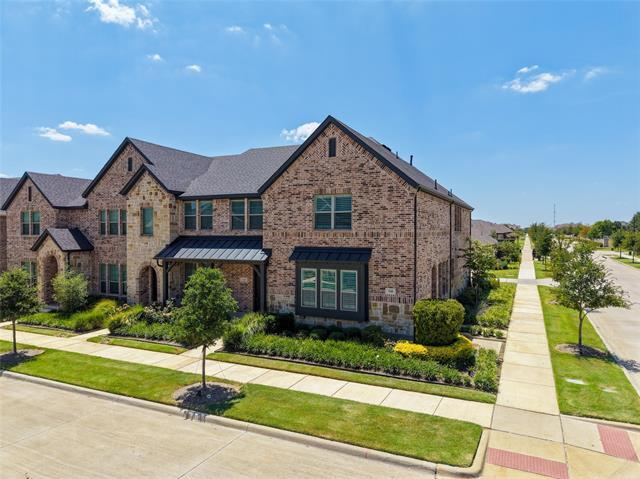 Building Photo - 537 Parkside Dr