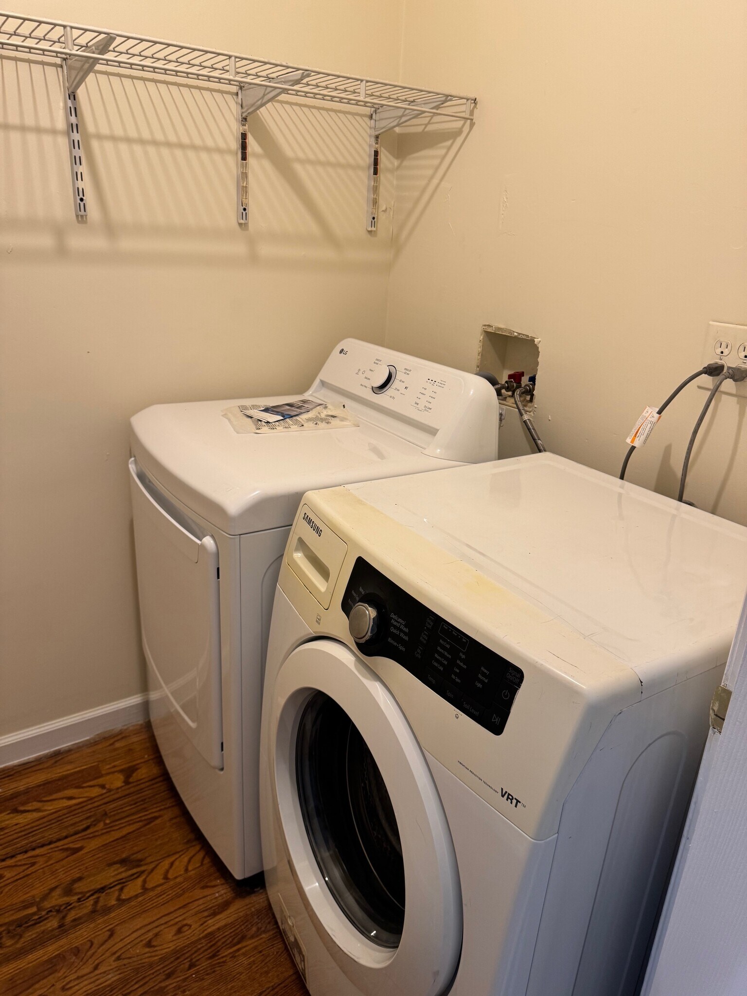 Building Photo - 31 Emory St