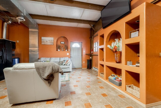 Building Photo - Cozy Fully Furnished 1-Bedroom Apartment