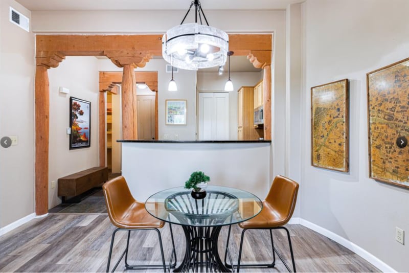 Building Photo - 1405 Vegas Verdes Dr