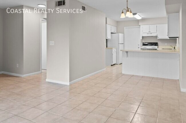 Building Photo - 48 Baywood Ct NW