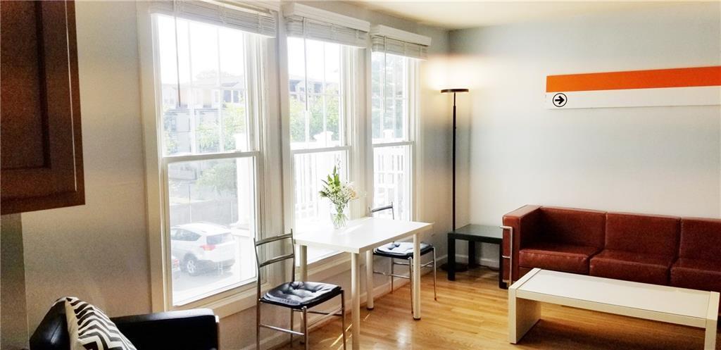 Building Photo - 8 Slocum St