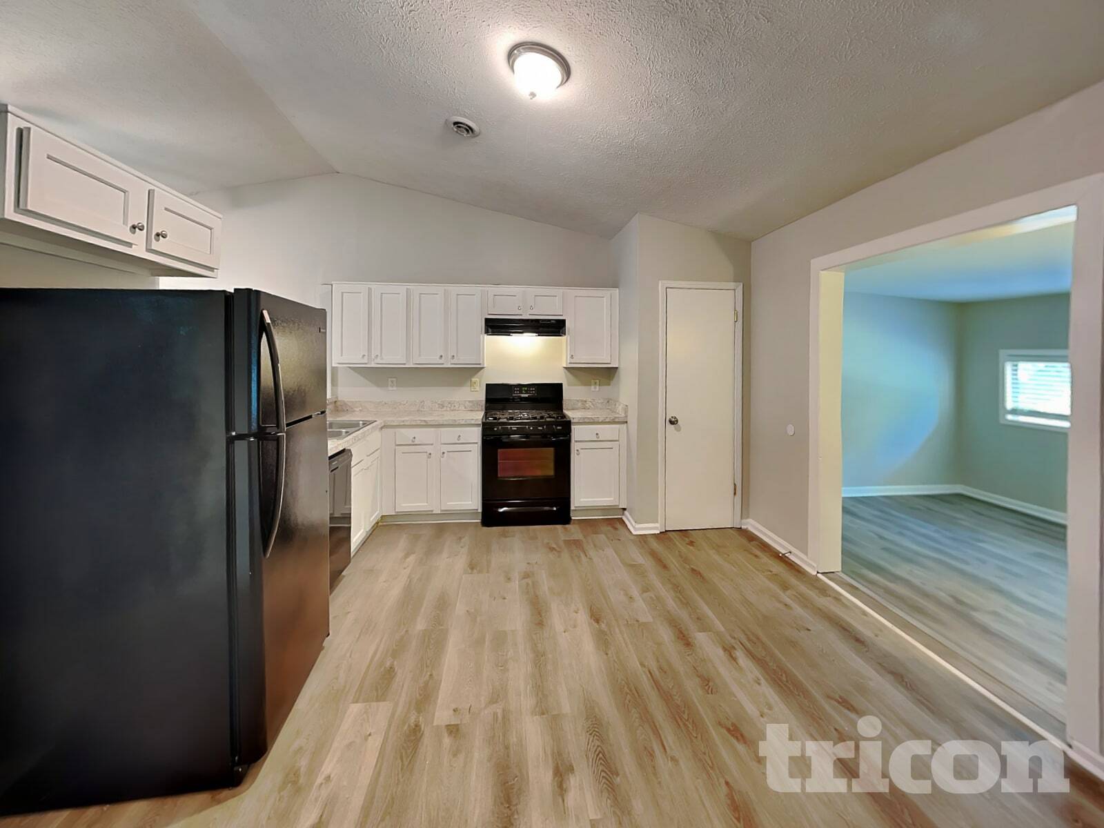 Building Photo - 3182 Lake Monroe Rd