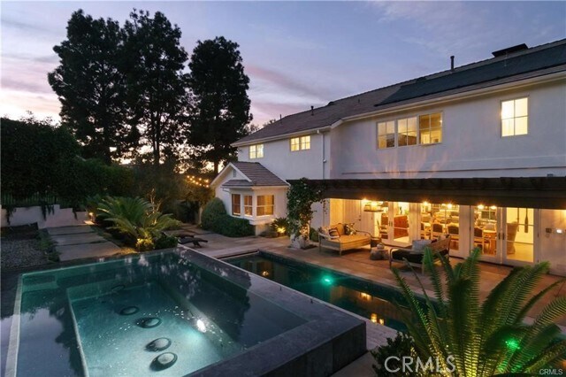 Building Photo - 1024 Granvia Altamira