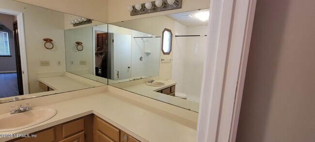 Building Photo - 7625 Jeremy David Ln