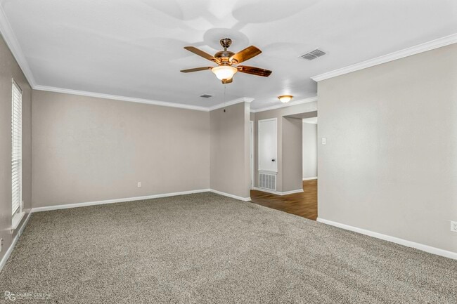 Building Photo - 10312 Cortez Dr