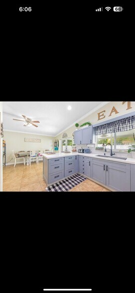 Building Photo - 16906 SW 110th Ct