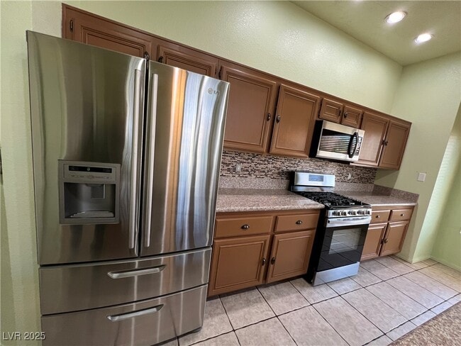 Building Photo - 4325 Silvercrest Ct