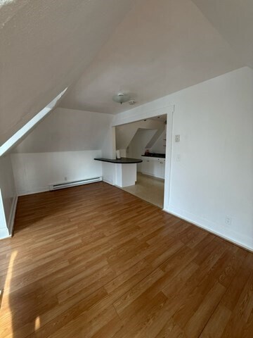 Building Photo - 39 Garden St