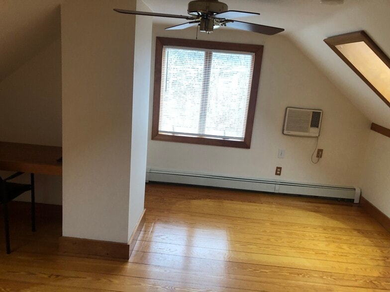 Bedroom 2 - 200 Park Ave