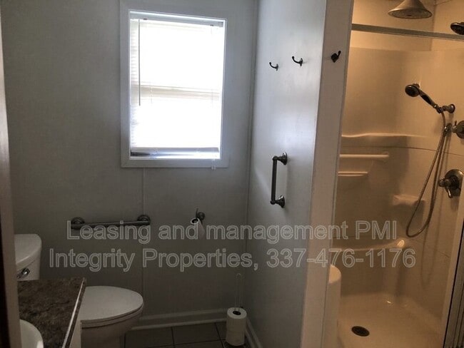 Building Photo - 2809 S Curtis Dr