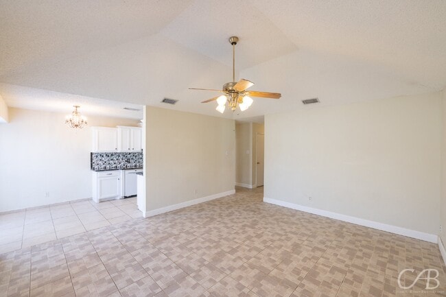 Building Photo - For lease