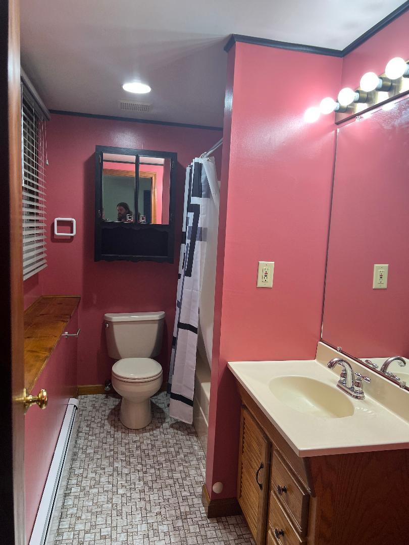 Bathroom - 57 Dana St