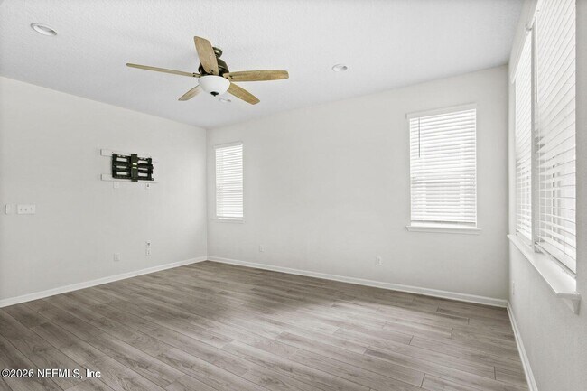 Building Photo - 3067 Alpin Dr