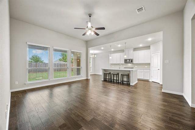 Building Photo - 3108 Discovery Dr