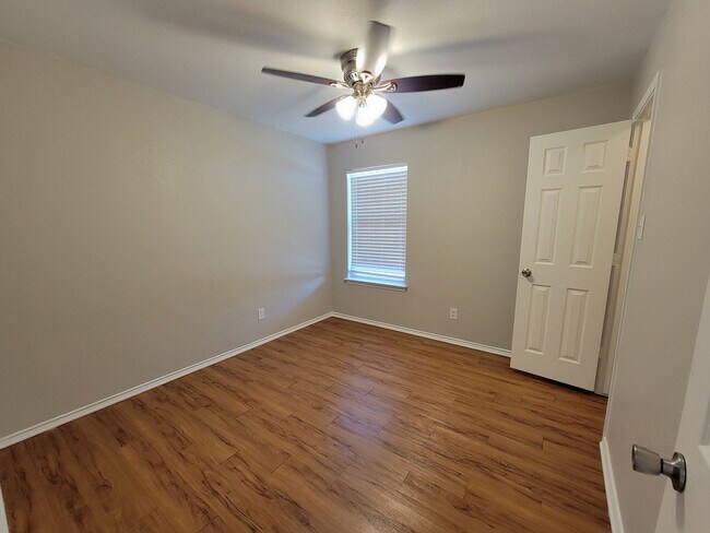 Building Photo - 6123 Flower Meadow