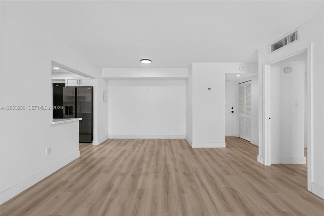 Building Photo - 13155 Ixora Ct