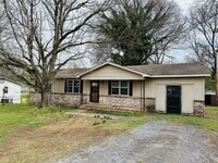 Building Photo - 168 Drum Cir