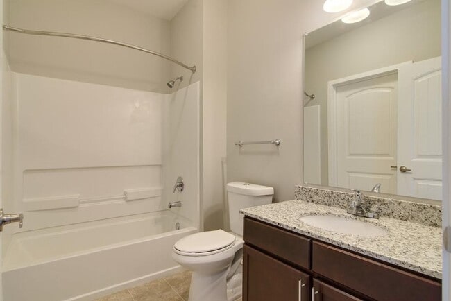 Building Photo - 1118 Litton Ave