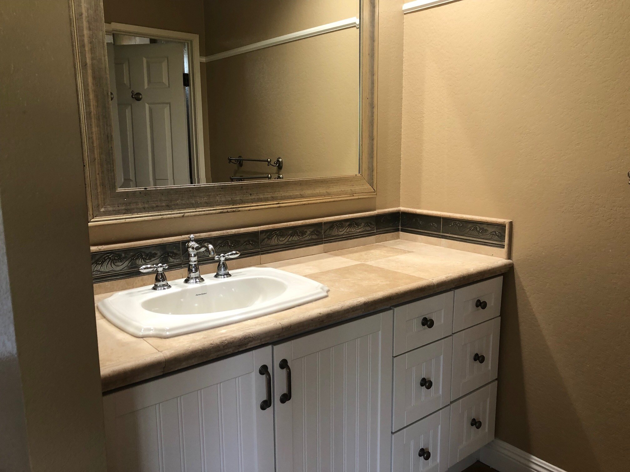 Building Photo - 33062 Santiago Dr