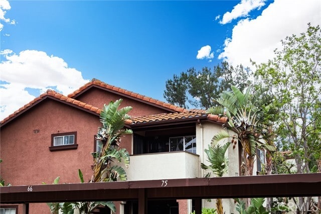 Building Photo - 126 Flor De Sol