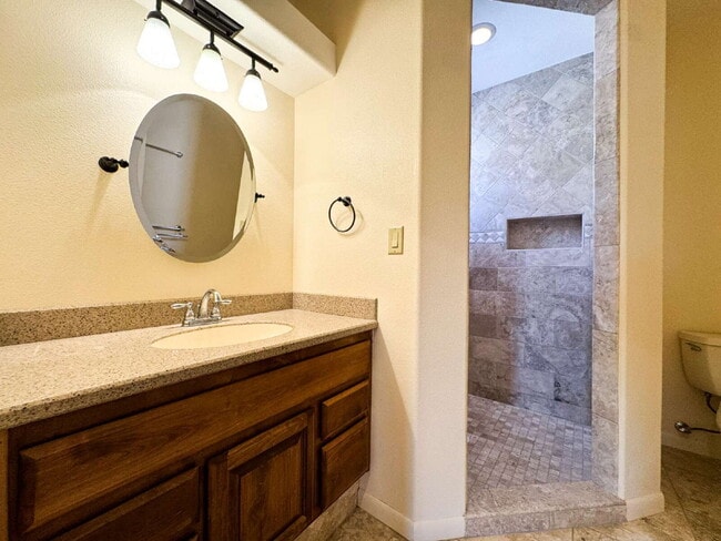 Building Photo - “Well Maintained 2-Bedroom, 2-Bathroom Home in Foothills”