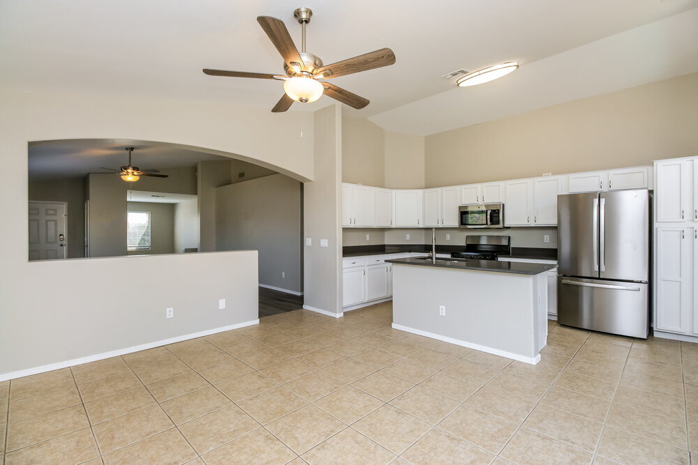 Building Photo - 8930 E Fountain St