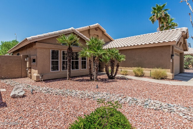 Primary Photo - 4109 E Graythorn Ave