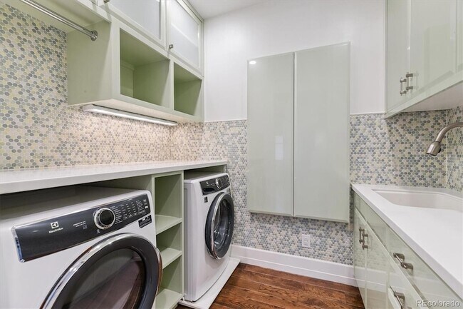 Building Photo - 510 High St