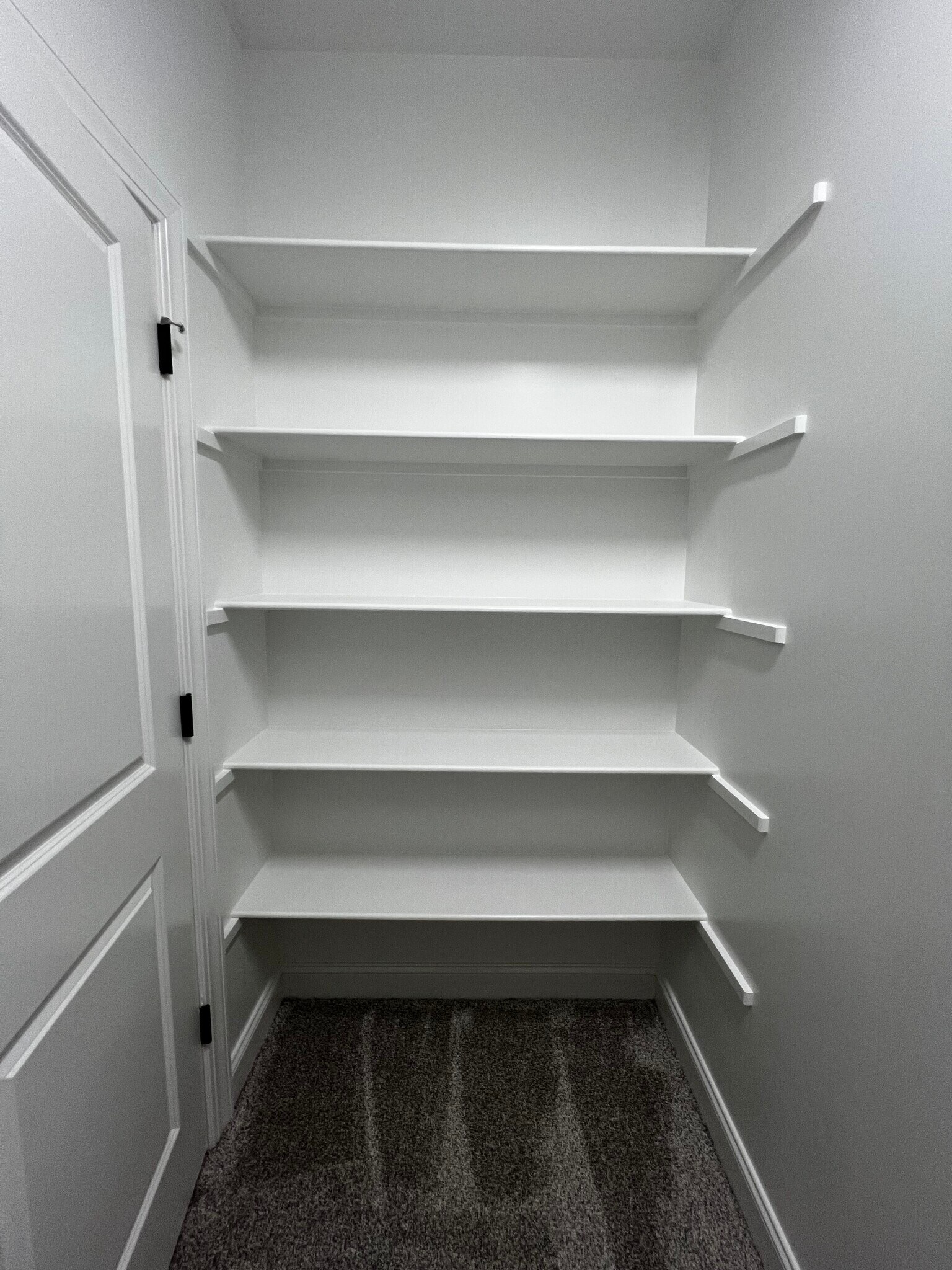 Building Photo - 809A Sarah Rebecca Dr