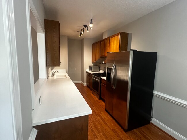 Building Photo - 1218 Shadowbark Ct