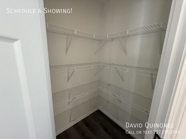 Building Photo - 6271 Roosevelt-
