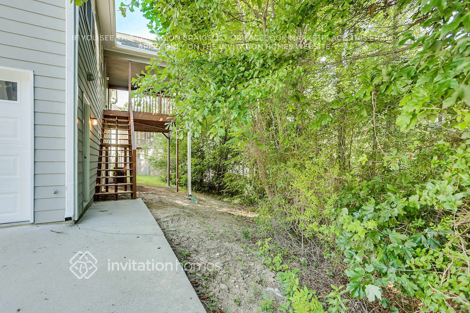 Building Photo - 202 Legend Creek Ln