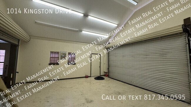 Building Photo - 1014 Kingston Dr