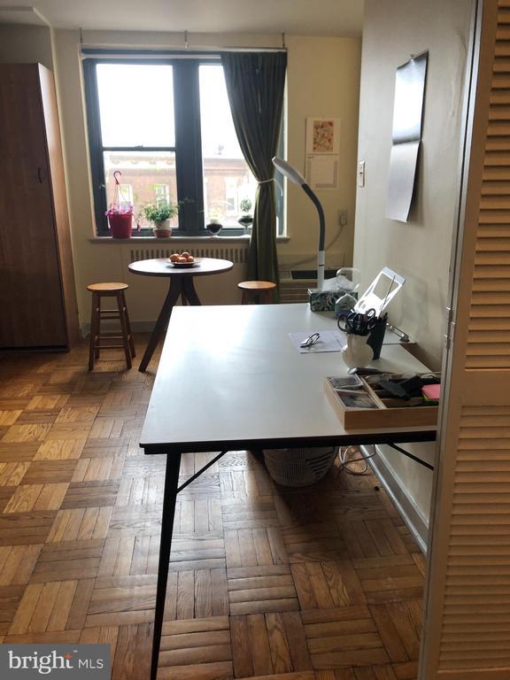 Building Photo - 2601 Pennsylvania Ave