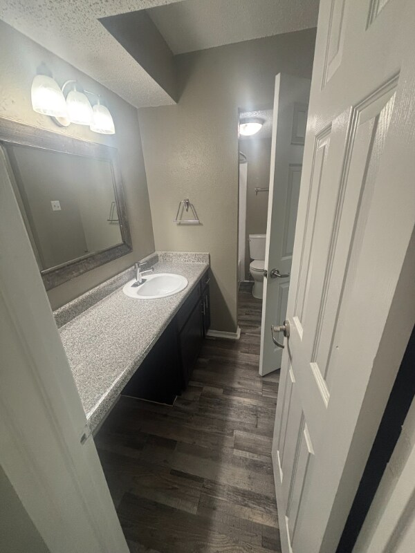 Building Photo - 531 Bedford Rd