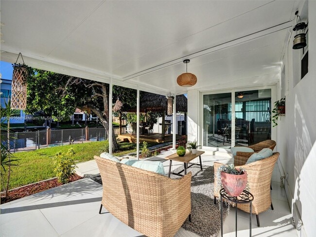 Building Photo - 1216 Guava Isle