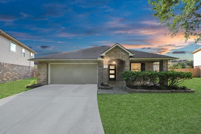 Building Photo - 333 Mammoth Springs Ln