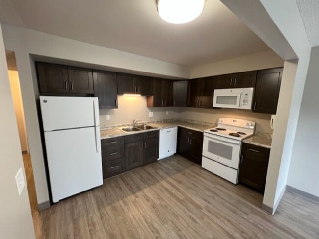 Building Photo - 2575 Irving Ct