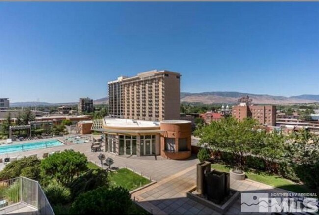 Building Photo - 255 N Sierra St