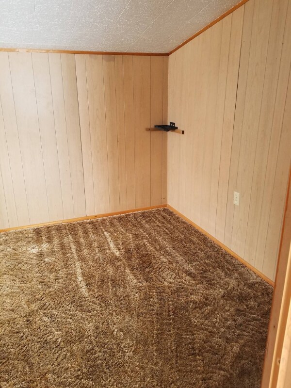 Building Photo - 114 3rd Ave W