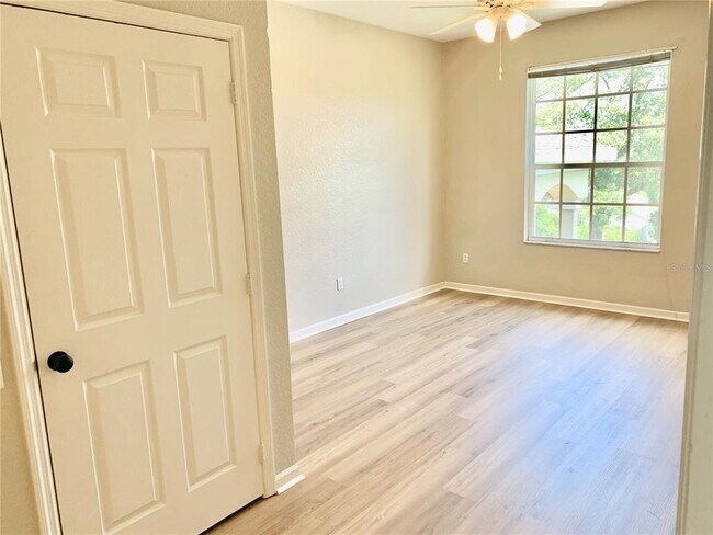 Building Photo - 1212 S Hiawassee Rd