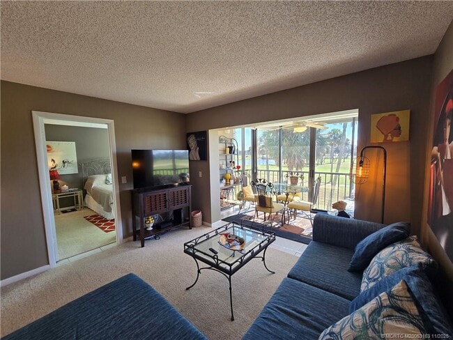 Building Photo - 5564 NE Gulfstream Way