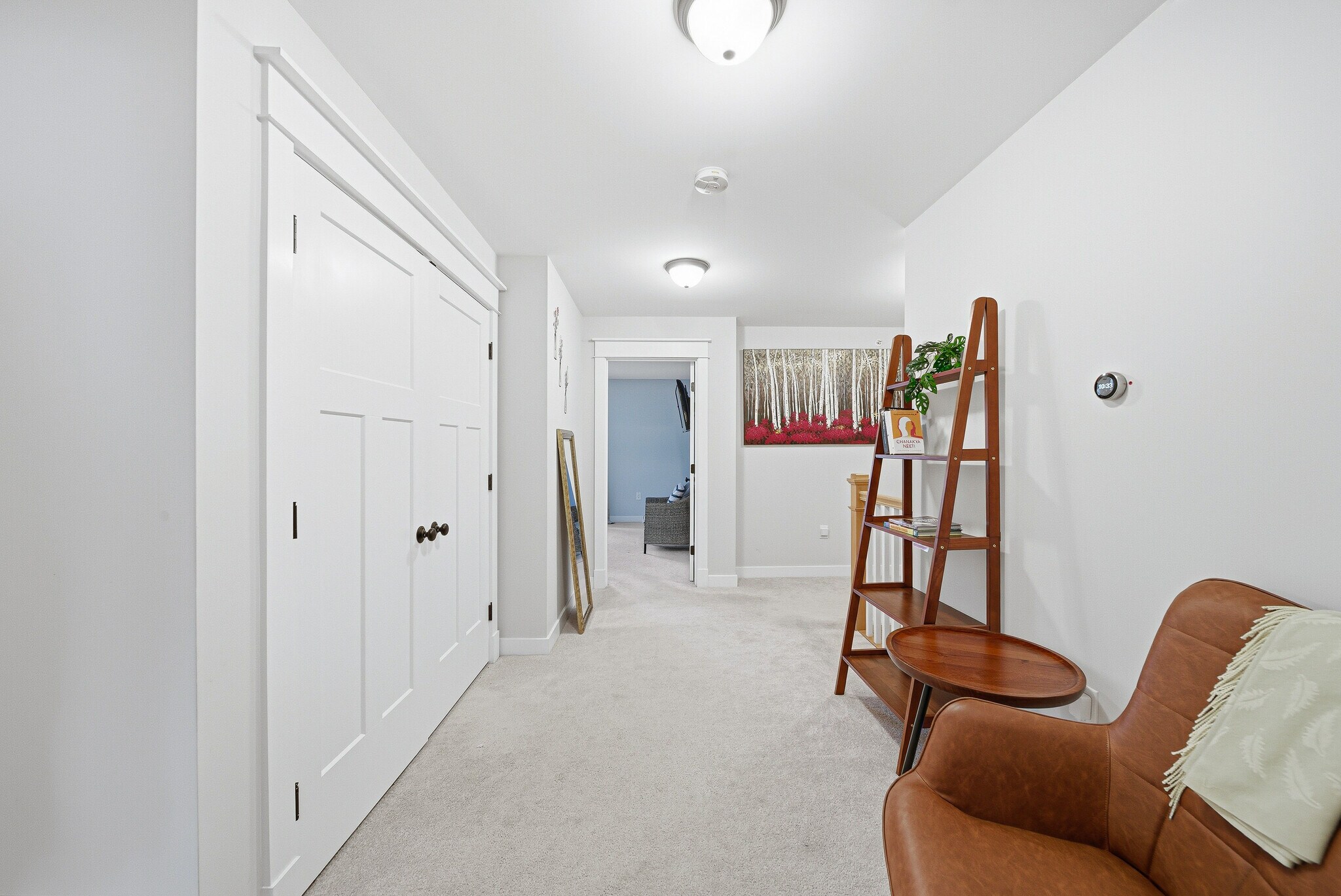 Building Photo - 182 Main St