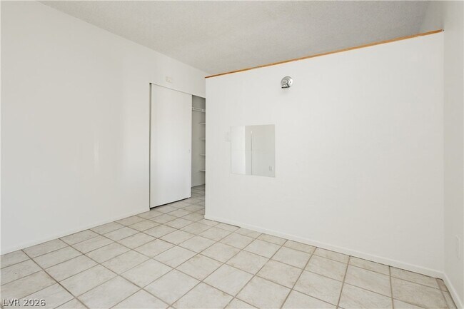 Building Photo - 3969 Manford Cir