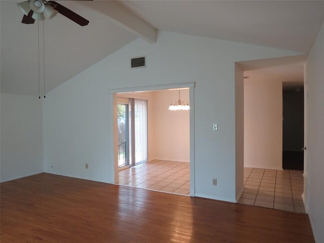 Building Photo - 6803 Rearden Rd